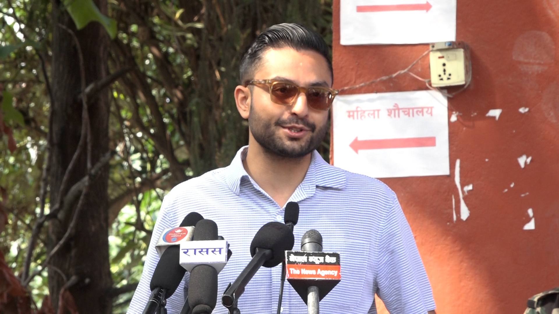 सामुदायिक विद्यालयमा आवश्यकता अनुसार लगानी गरिने, देशभर पूर्वाधार अध्ययन सुरु : मन्त्री पोखरेल