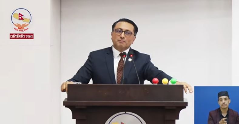 निजी शिक्षामा ३ प्रतिशत कर, १० लाखसम्म आयमा कर छुटको व्यवस्था : अर्थमन्त्री वाग्ले