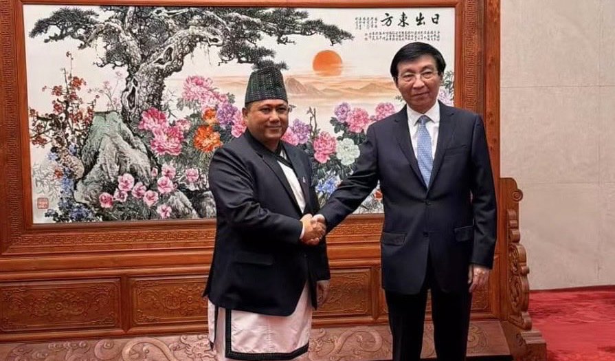 परराष्ट्रमन्त्री खनाल र सीपीपीसीसी अध्यक्ष वाङ हुनिङबीच भेटवार्ता